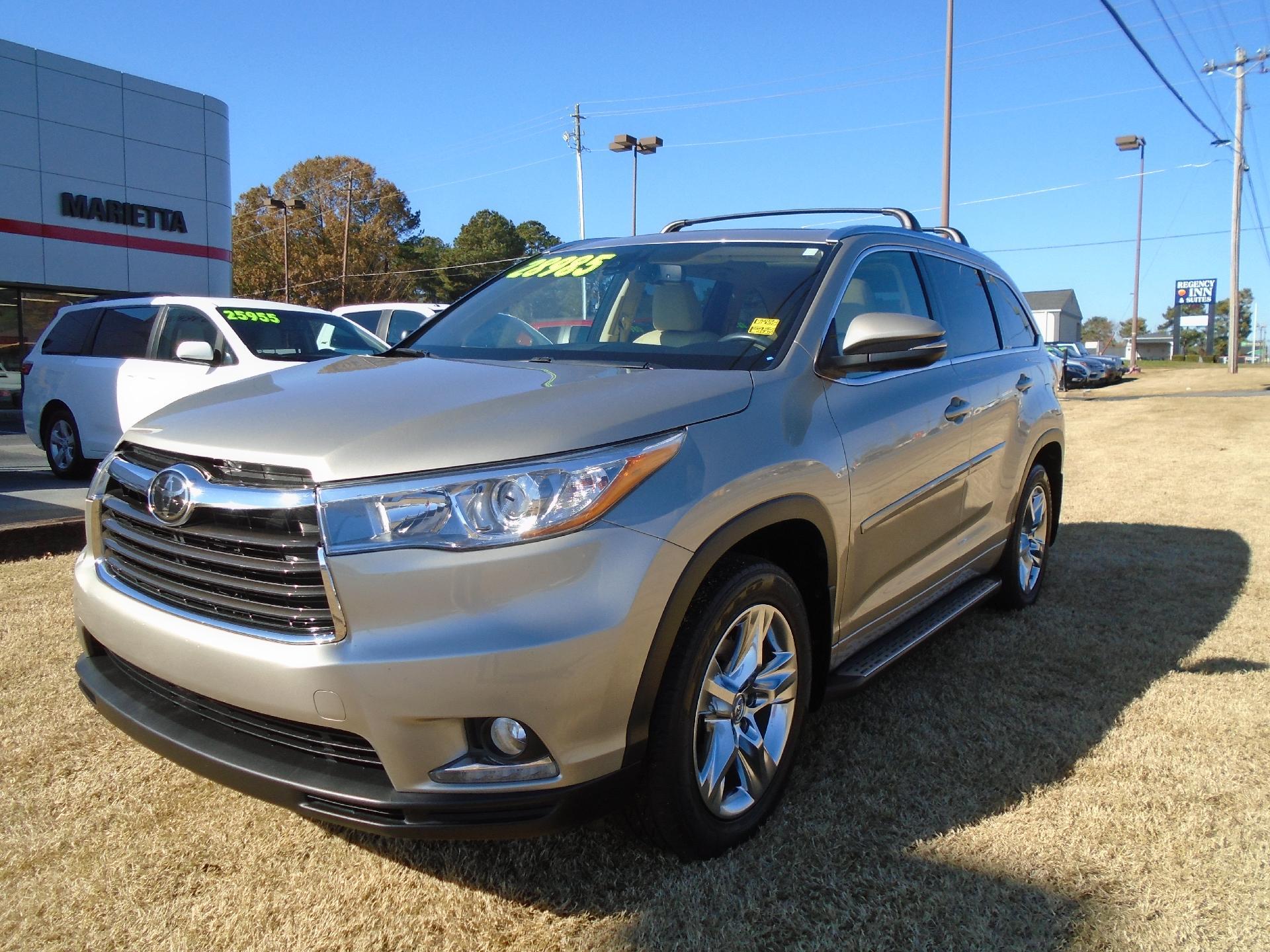 PreOwned 2015 Toyota Highlander Limited Platinum AWD in